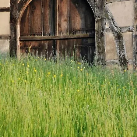 Nyaraló Historisches Fachwerkhaus
